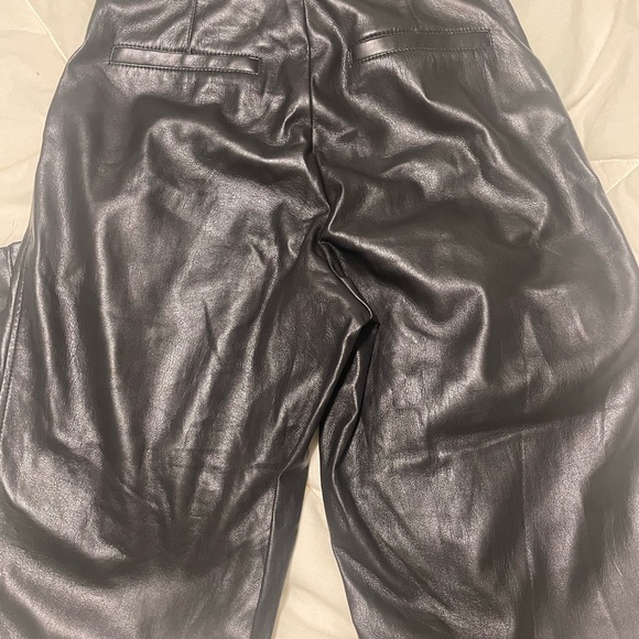Babaton Aritzia high waist black faux leather belter pants size 0 NWOT - Picture 4 of 5